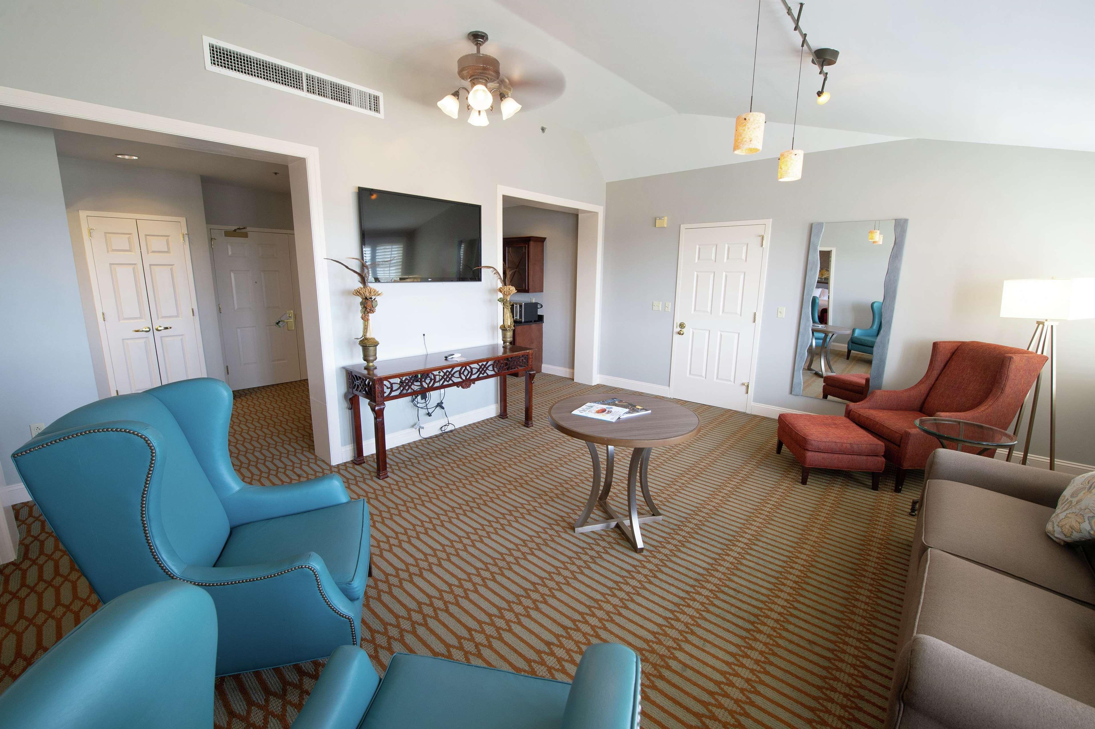 Virginia Crossings Hotel, Tapestry Collection By Hilton Glen Allen Dış mekan fotoğraf