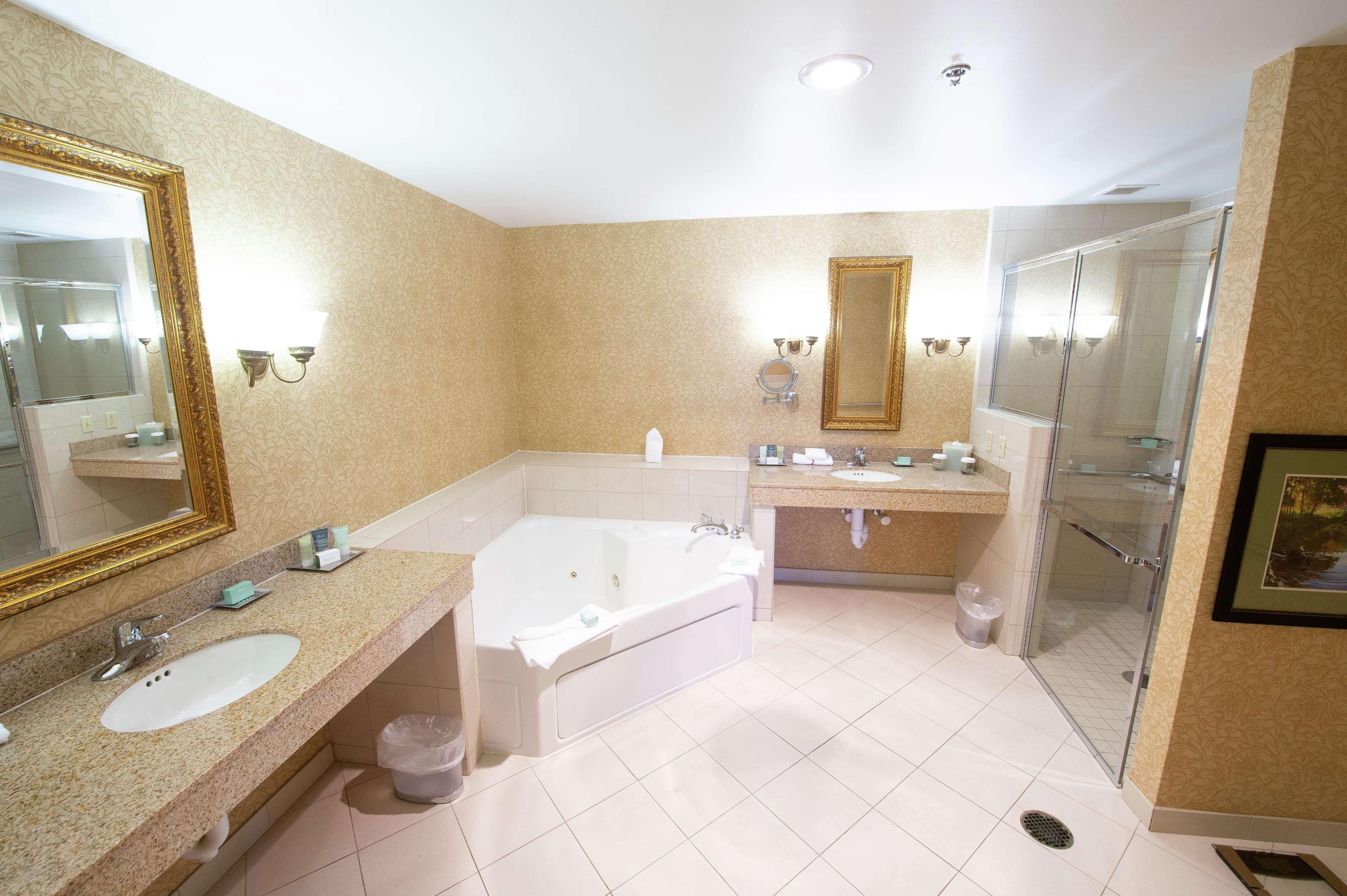 Virginia Crossings Hotel, Tapestry Collection By Hilton Glen Allen Dış mekan fotoğraf