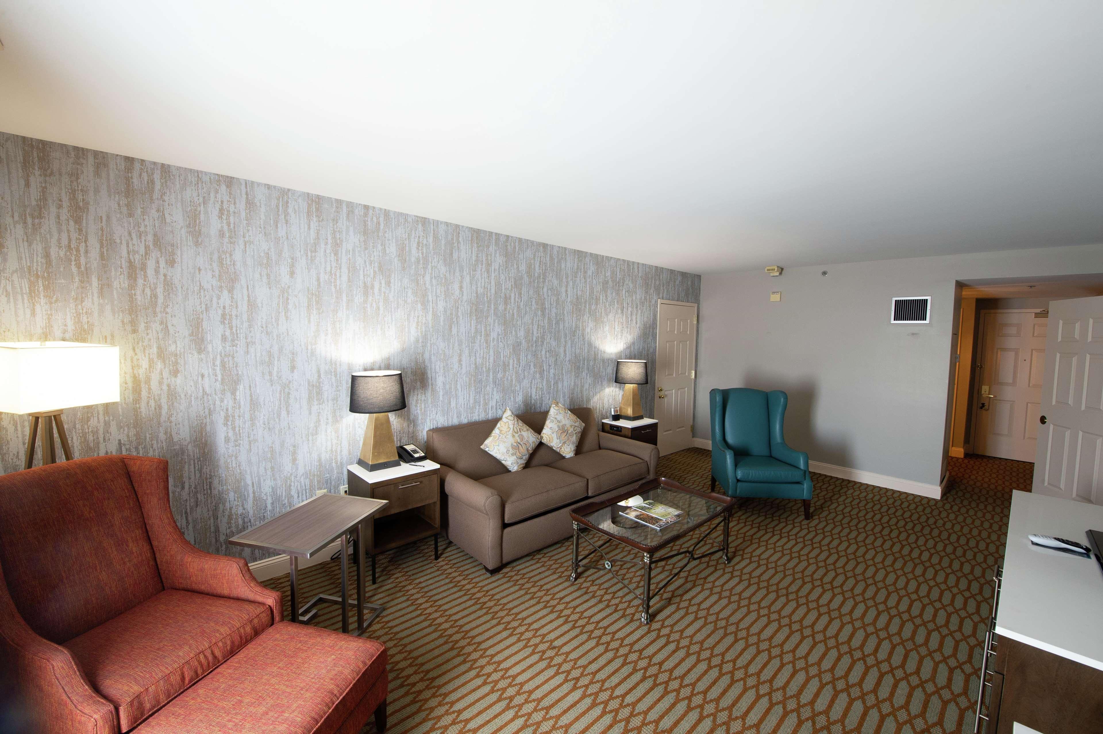 Virginia Crossings Hotel, Tapestry Collection By Hilton Glen Allen Dış mekan fotoğraf