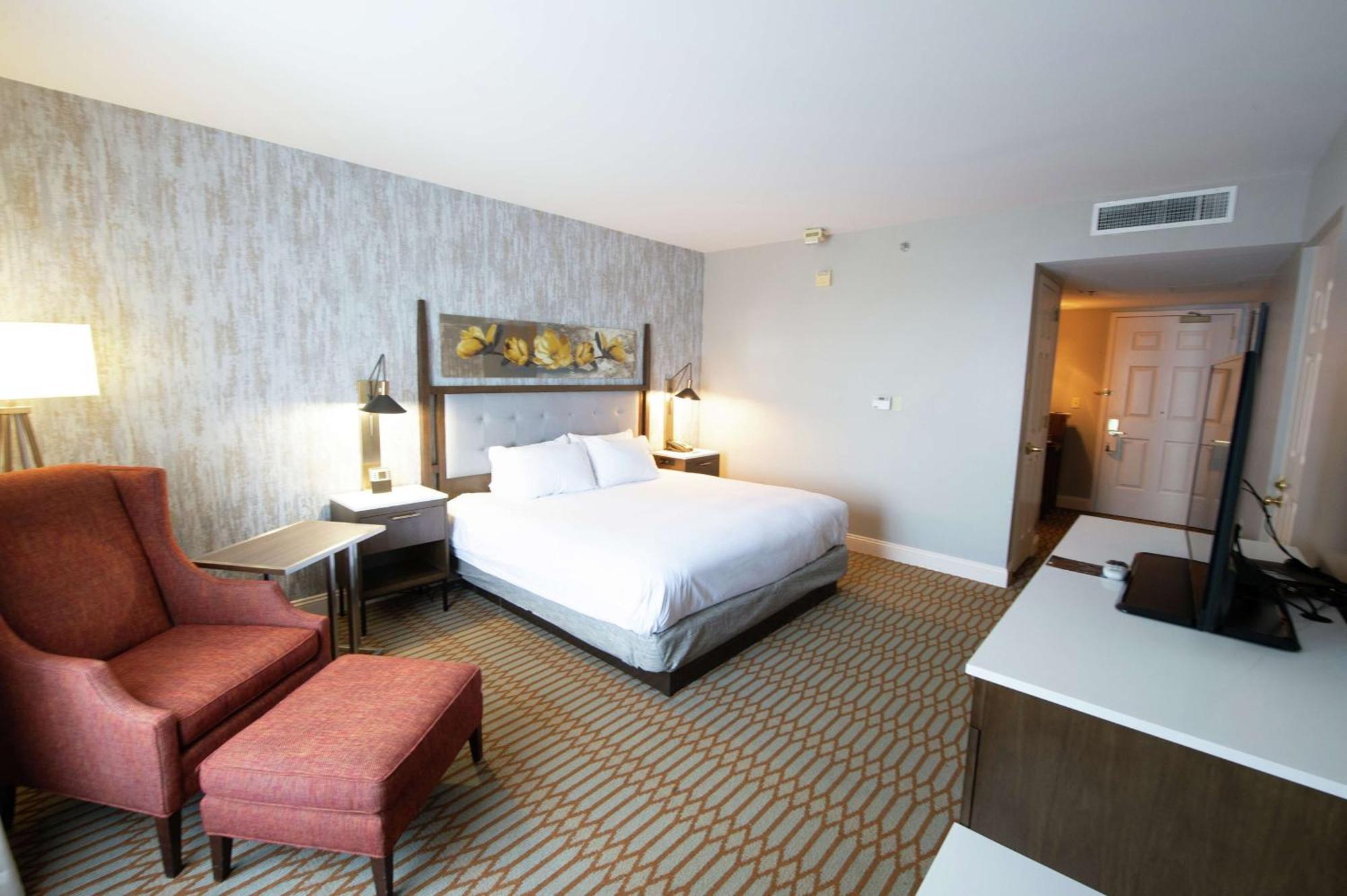 Virginia Crossings Hotel, Tapestry Collection By Hilton Glen Allen Dış mekan fotoğraf